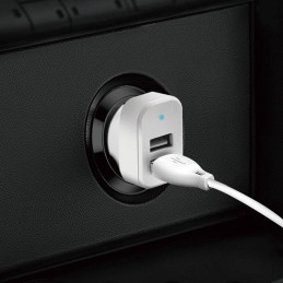Dudao rinkinys automobilinis įkroviklis 2x USB 2.4A + laidas USB laidas 3in1 Lightning / Type C / micro USB baltas (R7 b...