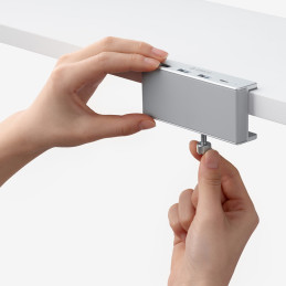 „Orico MH4PC“ šakotuvas, tvirtinamas prie spaustuko, USB-C / 3x USB-A 3.0 + 1x USB-C 3.0 - sidabrinis