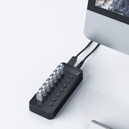 „Orico CT2U3-13AB“ 13x USB-A 3.0 šakotuvas su jungikliais – juodas