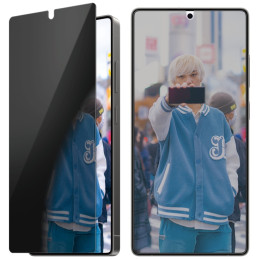 „PanzerGlass“ itin plataus profilio privatumo stiklas, skirtas „Samsung Galaxy S25 Ultra“.