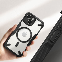 „Ringke Fusion X MagSafe“ dėklas, skirtas „iPhone 15 Plus“ – matinės juodos spalvos