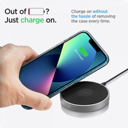 Spigen Liquid Crystal dėklas iPhone 13 - skaidrus ir blizgantis