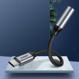 Ugreen ausinių adapteris su 3,5 mm mini lizdu prie USB tipo C 10 cm pilkos spalvos (30632)
