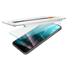 „Spigen Glas.TR Ez Fit“ grūdinto stiklo 2 vnt. pakuotė, skirta „Samsung Galaxy A36 5G“ – skaidrus