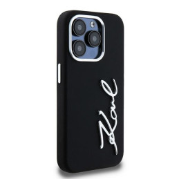 Karl Lagerfeld silikoninis metalinis „iPhone 15 Pro Max“ dėklas su užrašu ir logotipu – juodas