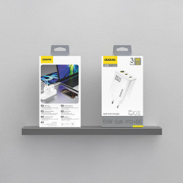 „Dudao A29“ 65 W „GaN“ sieninis įkroviklis, 2 x USB-C + 1 x USB-A – baltas