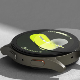„Ringke“ plonas grūdinto stiklo dėklas + stiklo komplektas, skirtas „Samsung Galaxy Watch 7“ 44 mm – juodas