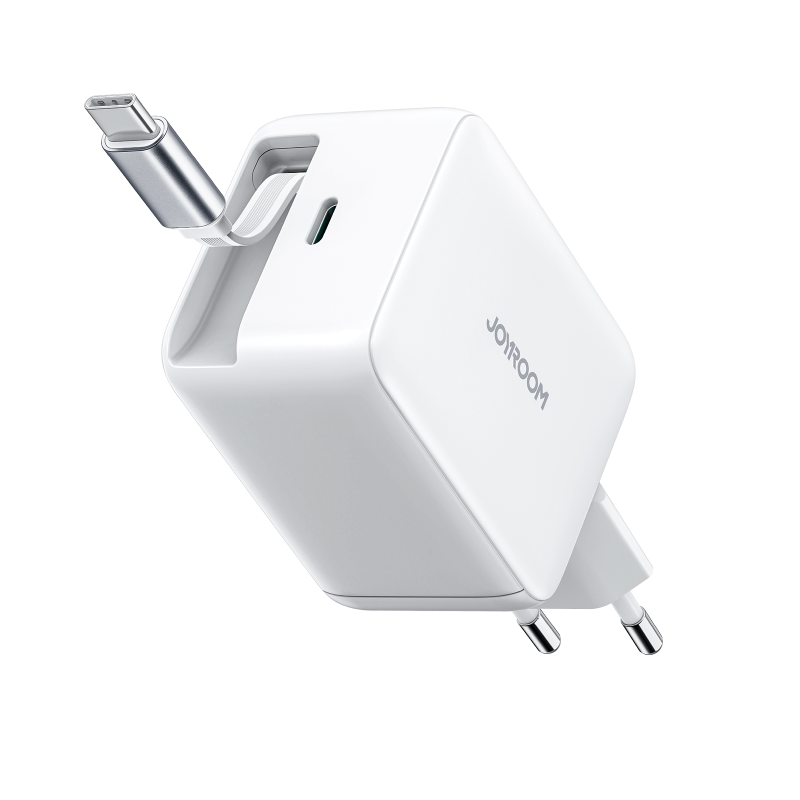 „Joyroom JR-TCL06“ 67 W „GaN“ sieninis įkroviklis su integruotu ištraukiamu USB-C laidu – baltas