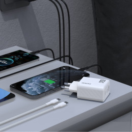 „Dudao A29C“ 65 W „GaN“ sieninis įkroviklis + USB-C laidas – baltas