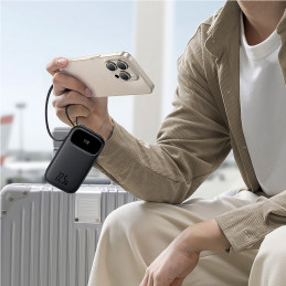 „Baseus EnerFill FC31“ 20000mAh 22,5W išorinė baterija su skaitmeniniu ekranu ir 2 integruotais laidais (USB-C + „Lightn...