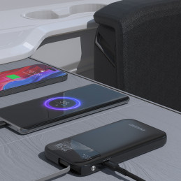 „Dudao K31“ 10000 mAh 22,5 W PD išorinė baterija su įmontuotu laidu – juoda