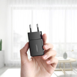 Ugreen USB įkroviklis 2.1A juodas (50459)