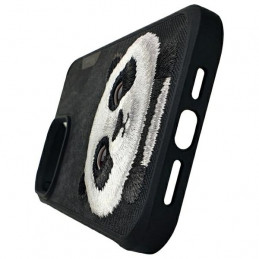„Nimmy Big Eyed Pet 2.0“ pandos dėklas, skirtas „iPhone 15 Pro“ – juodas