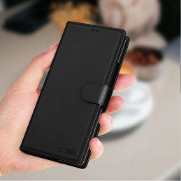 „Tech-Protect“ piniginės dėklas, skirtas „Samsung Galaxy Z Fold 7“ – juodas