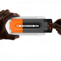 „Spigen Glas.TR EZ Fit Pro HD“ grūdinto stiklo 2 vnt. pakuotė, skirta „Samsung Galaxy Z Fold 7“ - skaidrus