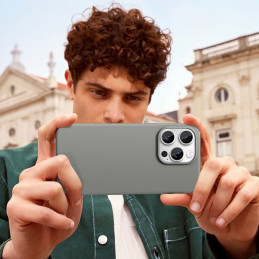 „Tech-Protect“ silikoninis „MagSafe“ dėklas, skirtas „iPhone 17 Pro Max“ – pilkas