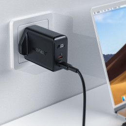 Acefast GaN sieninis įkroviklis (JK kištukas) 2x USB Type C 50W, Power Delivery, PPS, Q3 3.0, AFC, FCP black (A32 UK)