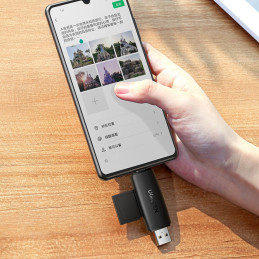 Ugreen SD / micro SD kortelių skaitytuvo adapteris (USB-A / USB-C) juodas (CM304)