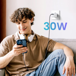 GaN USB C 30W PD Ugreen Nexode Mini greitas įkroviklis - baltas