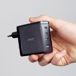 Joyroom JR-TCG04EU 100W GaN įkroviklis 3x USB-C USB-A + USB-C / USB-C laidas 100W - juodas