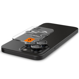 Spigen Glas.tR EZ Fit Optik Pro kameros dangtelis skirtas iPhone 15 Pro / 15 Pro Max / 16 Pro / 16 Pro Max - 2 vnt.
