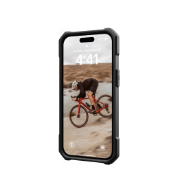 UAG Essential Armor MagSafe dėklas iPhone 15 - juodas