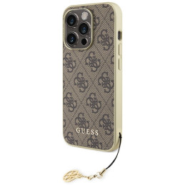 Guess 4G Charms Collection dėklas, skirtas iPhone 15 Pro - rudas