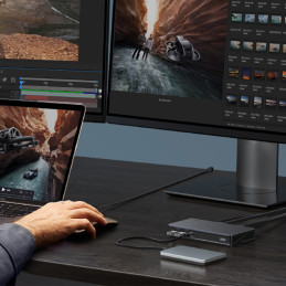 Ugreen CM615 USB-C daugiafunkcis adapteris – pilkas