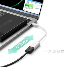 Ugreen US154 30702 USB-A 3.0 (moteris) / USB-C 3.0 (vyriškas) OTG adapteris – baltas