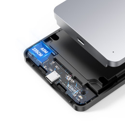 Ugreen CM300 70499 skyrius 2,5 colio SATA 3.0 6Gbps kietajam diskui – pilkas + USB-C – USB-C laidas 0,5 m