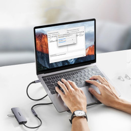 Ugreen US372 80810 USB-C – USB-C PD QC laidas 100W 5A 10Gbps 0,5m – pilka