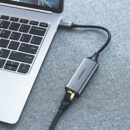 Ugreen išorinio tinklo plokštė RJ45 – C tipo USB (1000 Mbps / 1 Gbps) Gigabit Ethernet pilka (CM199)