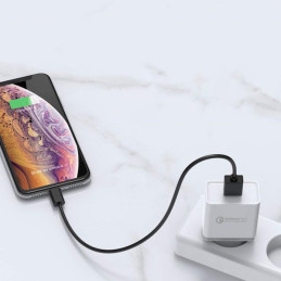 Ugreen CD122 greitas tinklo įkroviklis Quick Charge 3.0 18W 3A USB baltas (10133)