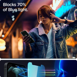 „Spigen Glas.tR EZ Fit“ grūdinto stiklo apsauginis stiklas nuo mėlynos spalvos, skirtas iPhone 13 / 13 Pro / 14 / 16e - ...