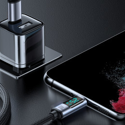 „Joyroom Prism“ serijos A16 USB-C / USB-C 100W 1,2 m laidas su LED ekranu - juodas