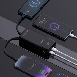 „Dudao K15Pro“ išorinė baterija, 20000mAh, 22,5W, PD USB-C / USB-A / su integruotu „Lightning“ ir USB-C laidu – juoda