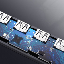 „Ugreen“ USB C tipo šakotuvo skirstytuvas - 4x USB 3.2 Gen 1 su USB-C maitinimo prievadu, pilkas (CM219 70336)